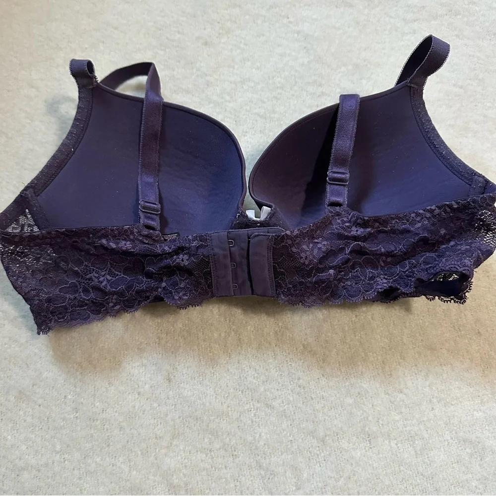 Victoria's Secret Deep Purple Lace Bra - Picture 4 of 4
